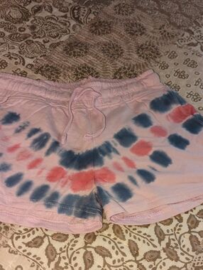 Woman's Pink Tie-Dye Women's Lounge Shorts. Size. Medium. New.